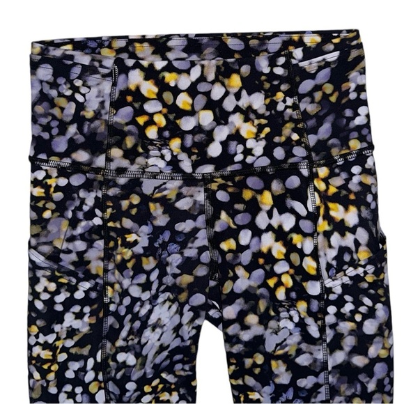 Lululemon Fast and Free Tight II 25" Non-Reflective Nulux
Metropolis Glow Multi - Picture 9 of 14